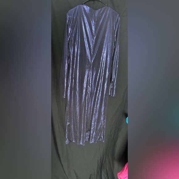 IEENA FOR MAC DUGGAL 27161 NWT 
Long Sleeve Knot Detail Slit Metallic Dress - Picture 5 of 6
